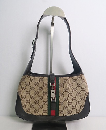 Jackie O Hobo, front view
